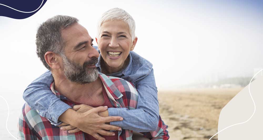 happy-smiling-older-couple